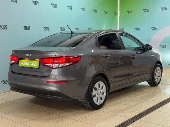 Kia Rio III Рестайлинг с пробегом 2016 года, цена 949 000 рублей, 93196 км, седан, Автокод Объявления