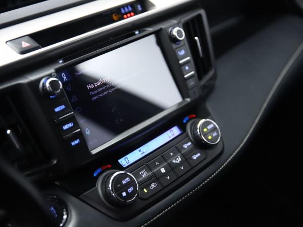 Toyota RAV4 IV (XA40) Рестайлинг с пробегом 2019 года, цена 3 190 000 рублей, 91287 км, внедорожник, Автокод Объявления