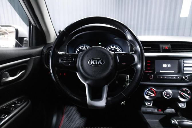 Kia Rio IV с пробегом 2017 года, цена 1 099 000 рублей, 214500 км, седан, Автокод Объявления