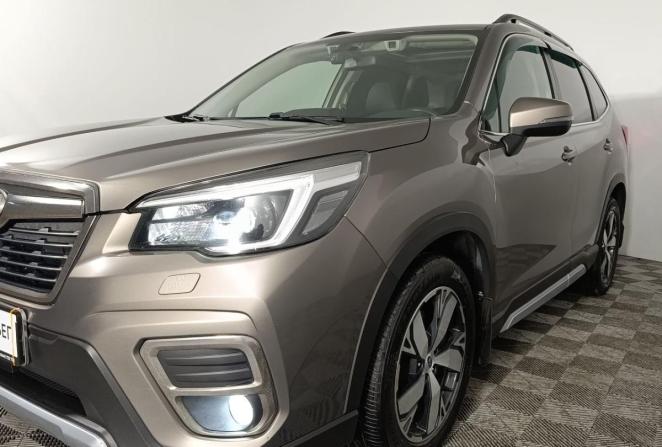 Subaru Forester V Рестайлинг с пробегом 2021 года, цена 2 900 000 рублей, 140000 км, внедорожник, Автокод Объявления