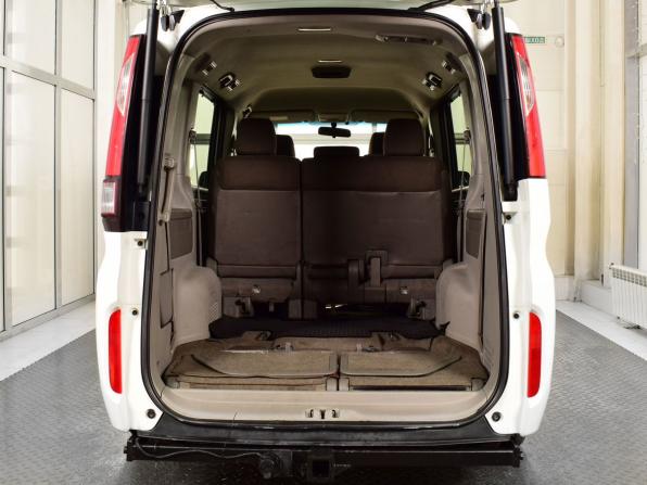 Honda Stepwgn IV Рестайлинг с пробегом 2015 года, цена 1 485 999 рублей, 254529 км, минивэн, Автокод Объявления