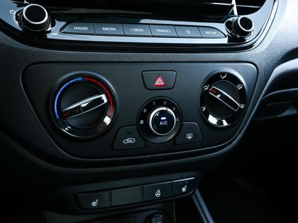 Hyundai Solaris II Рестайлинг с пробегом 2021 года, цена 1 799 000 рублей, 66334 км, седан, Автокод Объявления