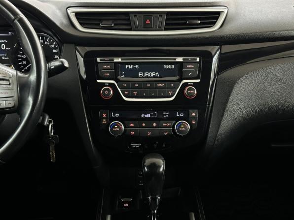 Nissan Qashqai II с пробегом 2014 года, цена 1 240 000 рублей, 162567 км, внедорожник, Автокод Объявления