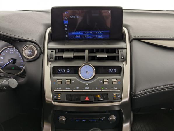 Lexus NX I Рестайлинг с пробегом 2019 года, цена 3 000 000 рублей, 130050 км, внедорожник, Автокод Объявления