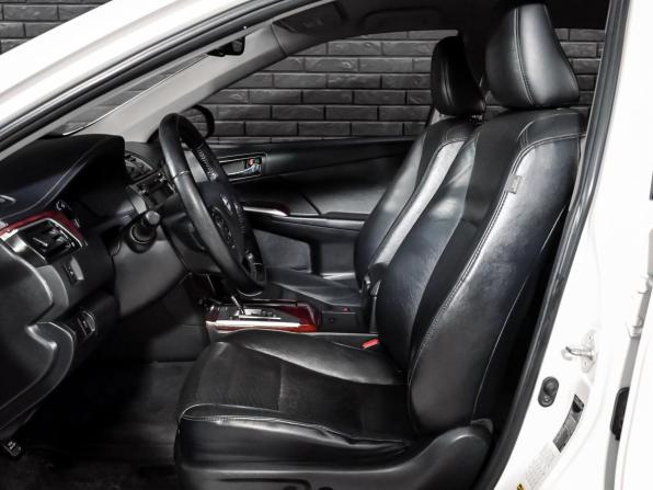 Toyota Camry VII (XV50) с пробегом 2014 года, цена 1 840 000 рублей, 204071 км, седан, Автокод Объявления