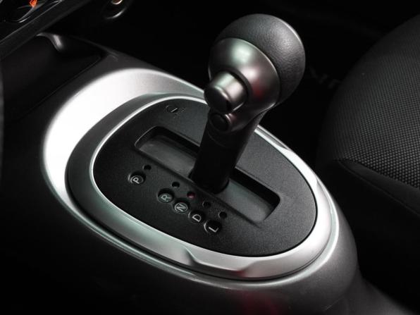Nissan Juke I с пробегом 2011 года, цена 1 259 000 рублей, 54935 км, внедорожник, Автокод Объявления