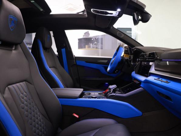 Lamborghini Urus I Рестайлинг с пробегом 2025 года, цена 40 900 000 рублей, 59 км, внедорожник, Автокод Объявления