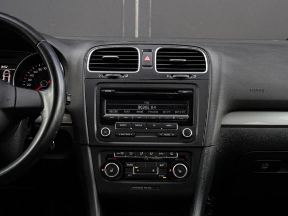 Volkswagen Golf VI с пробегом 2012 года, цена 990 000 рублей, 111047 км, хэтчбек, Автокод Объявления