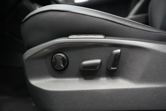 Volkswagen Tiguan II с пробегом 2018 года, цена 2 680 000 рублей, 95000 км, внедорожник, Автокод Объявления