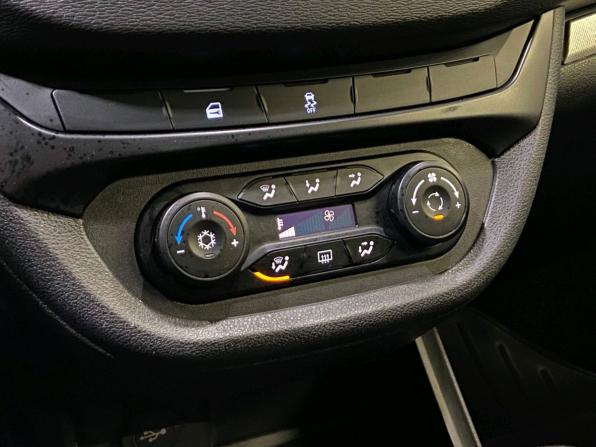 Lada (ВАЗ) Vesta I с пробегом 2022 года, цена 779 000 рублей, 177176 км, седан, Автокод Объявления