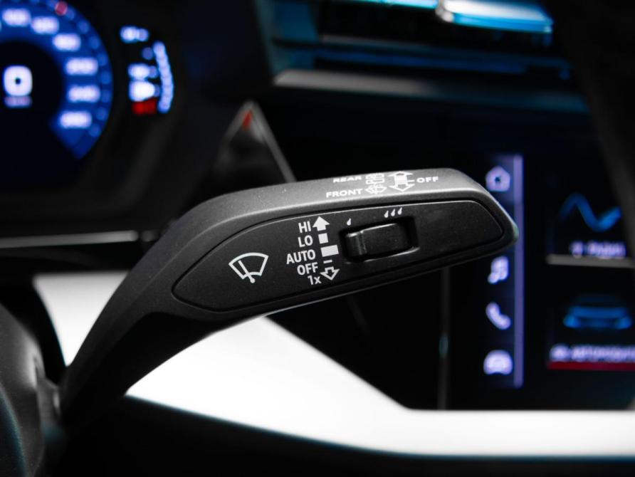Audi A3 IV (8Y) Москва  - изображение 18