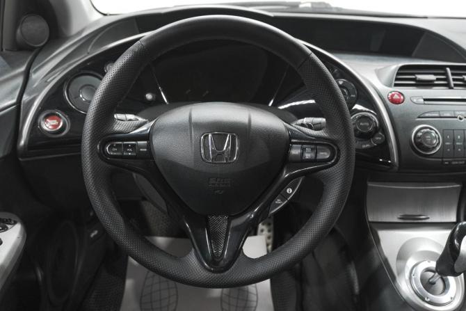 Honda Civic VIII Рестайлинг с пробегом 2008 года, цена 759 000 рублей, 218000 км, хэтчбек, Автокод Объявления