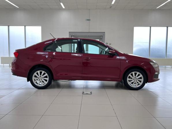 Skoda Rapid II с пробегом 2021 года, цена 1 745 000 рублей, 63273 км, лифтбек, Автокод Объявления