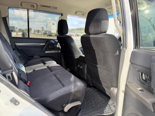 Mitsubishi Pajero IV Рестайлинг 2 с пробегом 2014 года, цена 2 650 000 рублей, 96396 км, внедорожник, Автокод Объявления