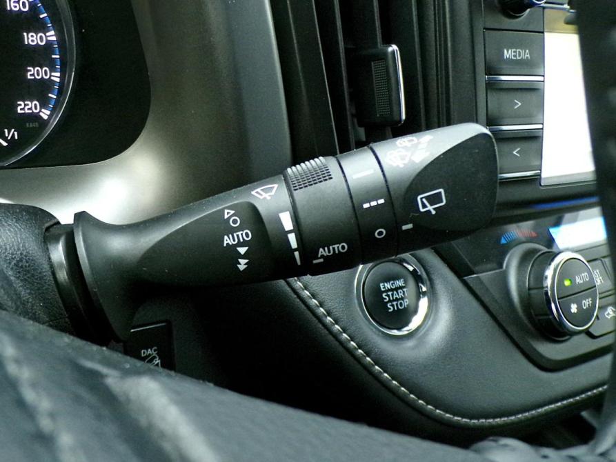 Toyota RAV4 IV (XA40) Рестайлинг Красноярск  - изображение 19