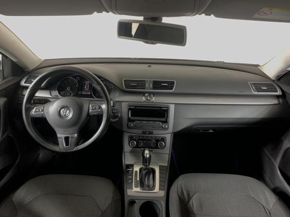 Volkswagen Passat B7 с пробегом 2011 года, цена 820 000 рублей, 228146 км, седан, Автокод Объявления