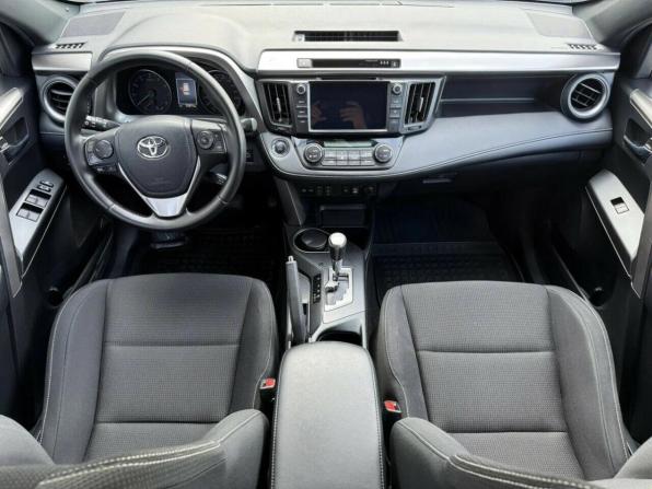 Toyota RAV4 IV (XA40) Рестайлинг с пробегом 2018 года, цена 2 835 000 рублей, 73371 км, внедорожник, Автокод Объявления