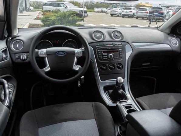 Ford Mondeo IV Рестайлинг с пробегом 2011 года, цена 750 000 рублей, 240308 км, седан, Автокод Объявления