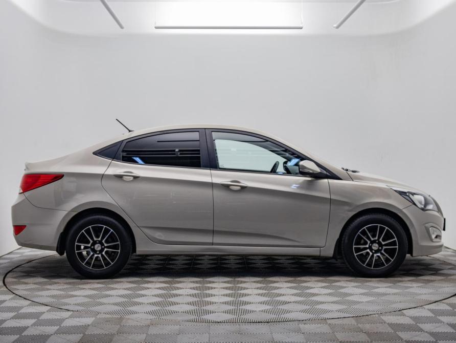 Hyundai Solaris I Рестайлинг Москва  - изображение 7