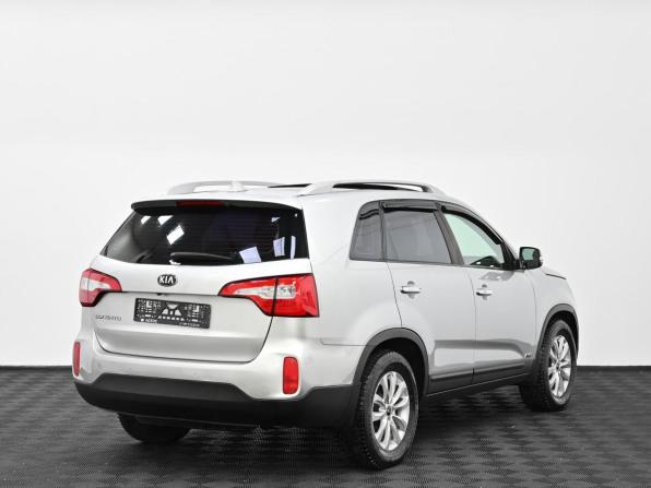 Kia Sorento II Рестайлинг с пробегом 2012 года, цена 1 249 000 рублей, 241000 км, внедорожник, Автокод Объявления