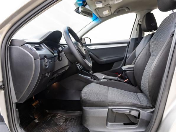 Skoda Octavia III (A7) с пробегом 2016 года, цена 1 098 000 рублей, 223115 км, лифтбек, Автокод Объявления