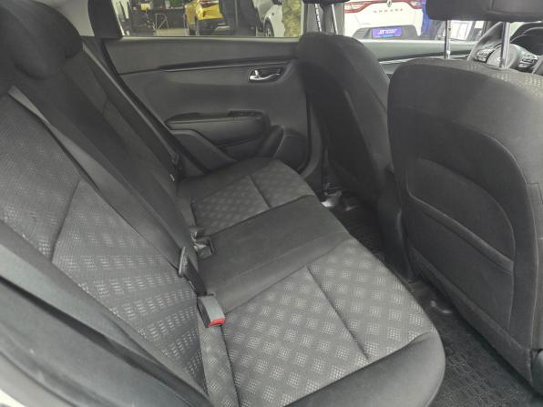 Kia Rio IV с пробегом 2018 года, цена 1 549 000 рублей, 113163 км, седан, Автокод Объявления