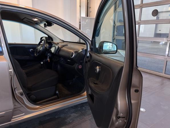 Nissan Note I Рестайлинг с пробегом 2011 года, цена 537 000 рублей, 261223 км, хэтчбек, Автокод Объявления