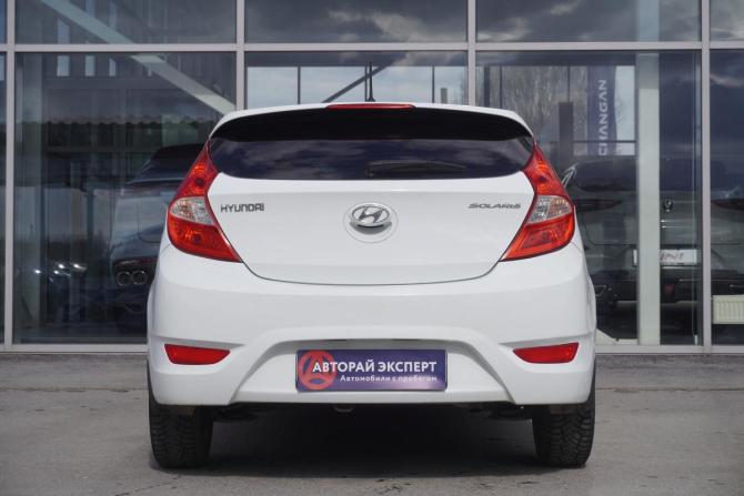 Hyundai Solaris I с пробегом 2013 года, цена 699 000 рублей, 268929 км, хэтчбек, Автокод Объявления