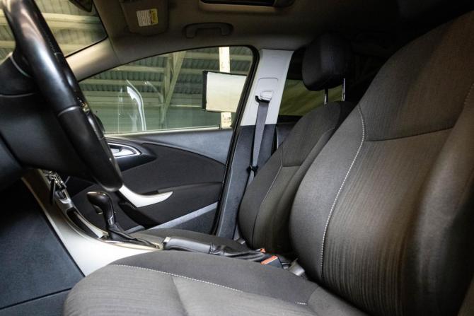 Opel Astra J с пробегом 2011 года, цена 699 000 рублей, 165659 км, хэтчбек, Автокод Объявления