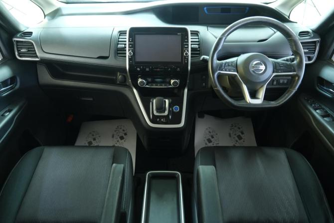 Nissan Serena V (C27) с пробегом 2018 года, цена 1 899 000 рублей, 186000 км, минивэн, Автокод Объявления