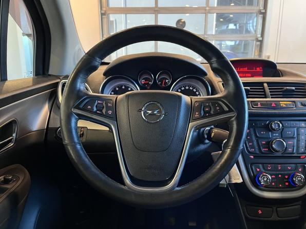 Opel Mokka I с пробегом 2014 года, цена 900 000 рублей, 227811 км, внедорожник, Автокод Объявления