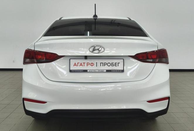 Hyundai Solaris II с пробегом 2019 года, цена 1 269 000 рублей, 160394 км, седан, Автокод Объявления