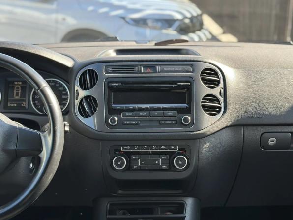 Volkswagen Tiguan I Рестайлинг с пробегом 2012 года, цена 1 300 000 рублей, 177000 км, внедорожник, Автокод Объявления