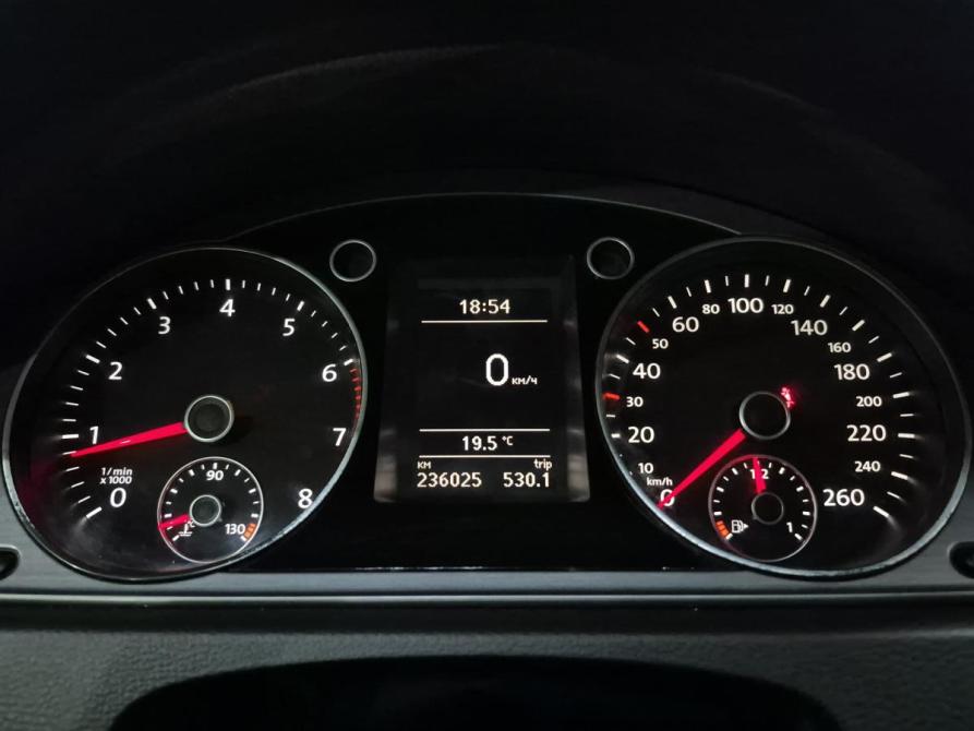 Volkswagen Passat B7 Альметьевск  - изображение 17
