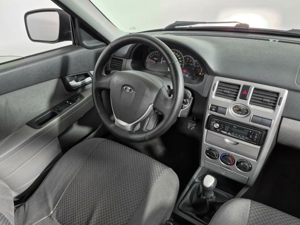 Lada (ВАЗ) Priora I с пробегом 2012 года, цена 255 000 рублей, 270033 км, хэтчбек, Автокод Объявления