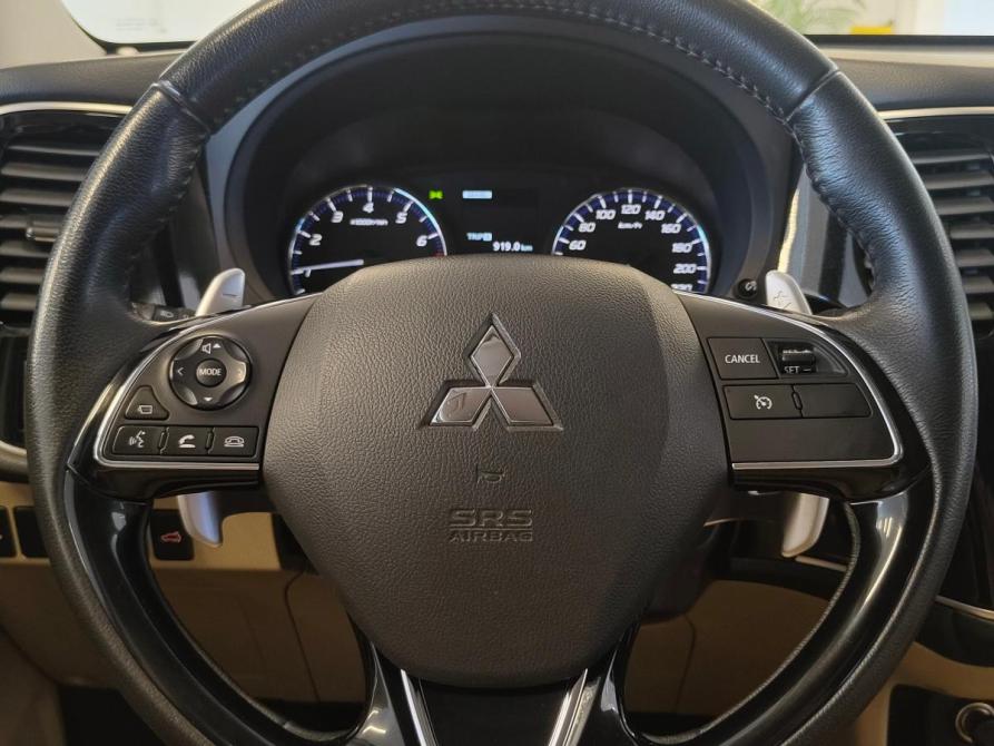 Mitsubishi Outlander III Рестайлинг 3 Санкт-Петербург  - изображение 17