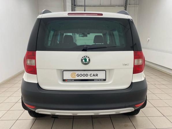 Skoda Yeti I с пробегом 2011 года, цена 880 000 рублей, 228616 км, внедорожник, Автокод Объявления