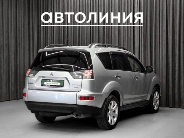 Mitsubishi Outlander II Рестайлинг с пробегом 2011 года, цена 1 179 000 рублей, 220000 км, внедорожник, Автокод Объявления