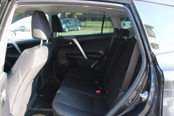 Toyota RAV4 IV (XA40) с пробегом 2015 года, цена 1 840 000 рублей, 105883 км, внедорожник, Автокод Объявления