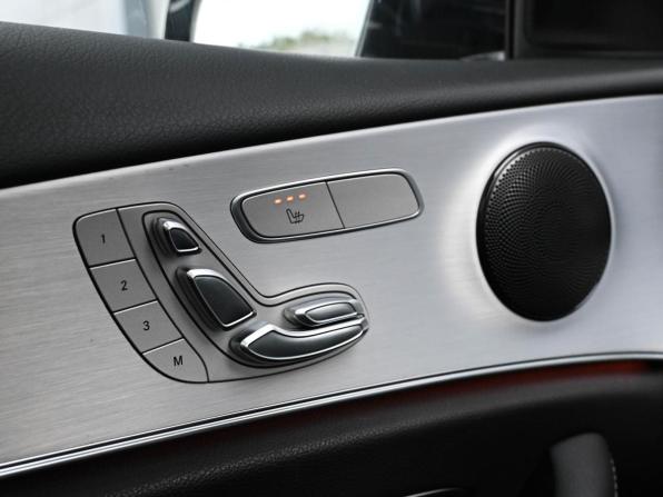 Mercedes-Benz E-Класс V (W213 S213 C238) Рестайлинг с пробегом 2020 года, цена 4 654 000 рублей, 52997 км, седан, Автокод Объявления