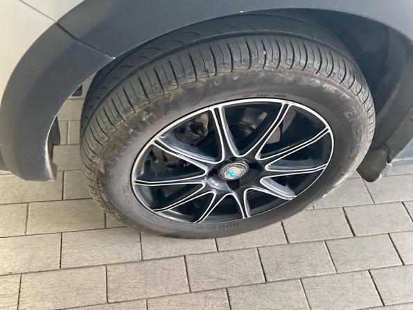 Renault Logan II Рестайлинг с пробегом 2019 года, цена 1 158 000 рублей, 106819 км, седан, Автокод Объявления