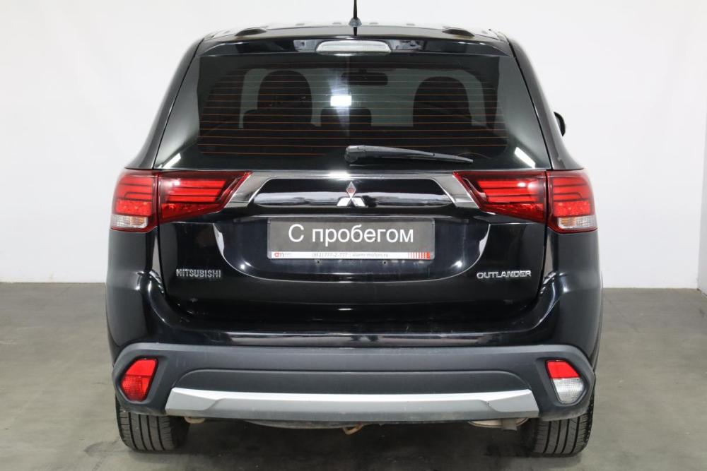 Mitsubishi Outlander III Рестайлинг 2 Санкт-Петербург  - изображение 5