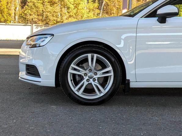 Audi A3 III (8V) Рестайлинг с пробегом 2019 года, цена 2 199 500 рублей, 43500 км, седан, Автокод Объявления