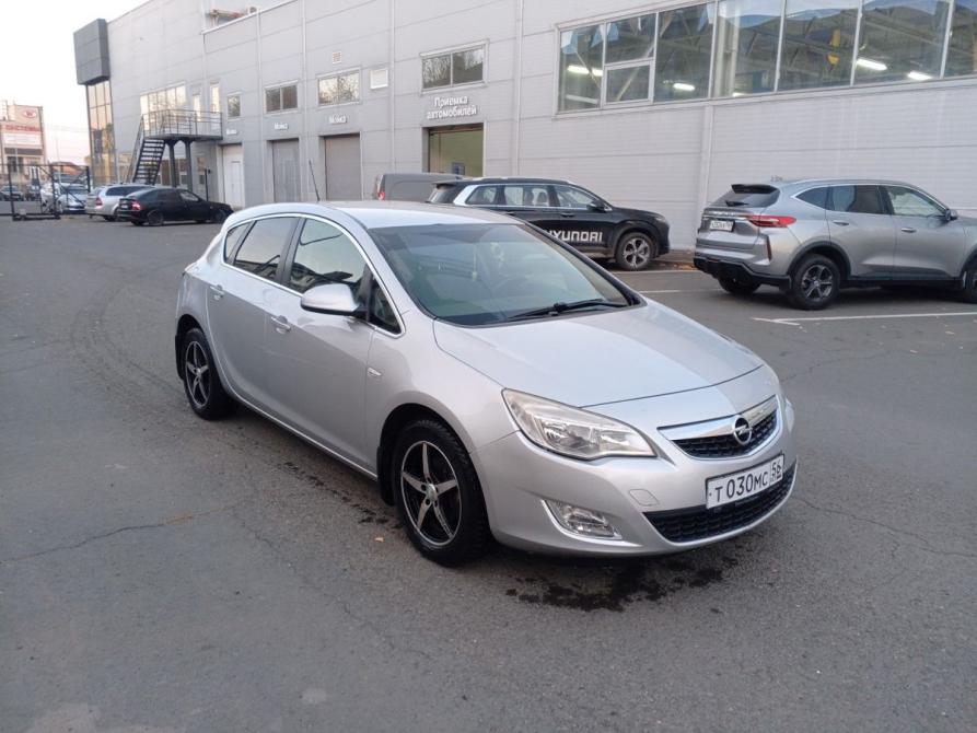 Opel Astra J Рестайлинг Оренбург  - изображение 3