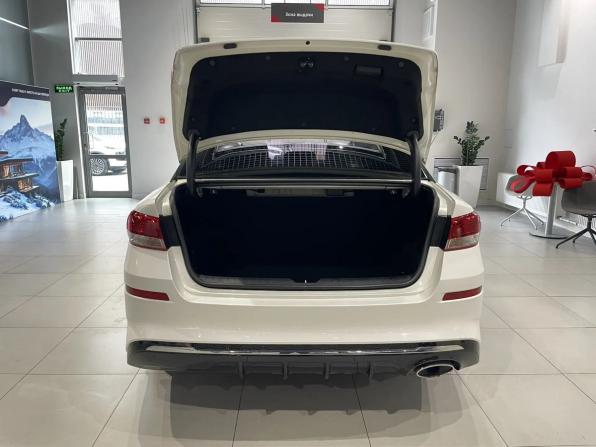 Kia Optima IV Рестайлинг с пробегом 2018 года, цена 1 838 000 рублей, 93646 км, седан, Автокод Объявления