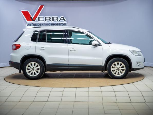 Volkswagen Tiguan I с пробегом 2011 года, цена 980 000 рублей, 243652 км, внедорожник, Автокод Объявления