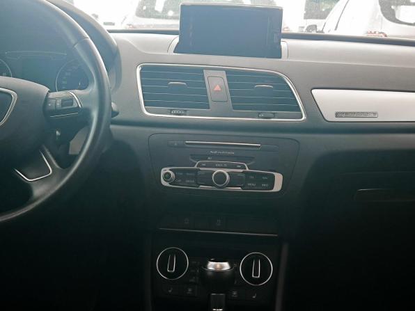 Audi Q3 I (8U) Рестайлинг с пробегом 2015 года, цена 2 420 000 рублей, 31430 км, внедорожник, Автокод Объявления