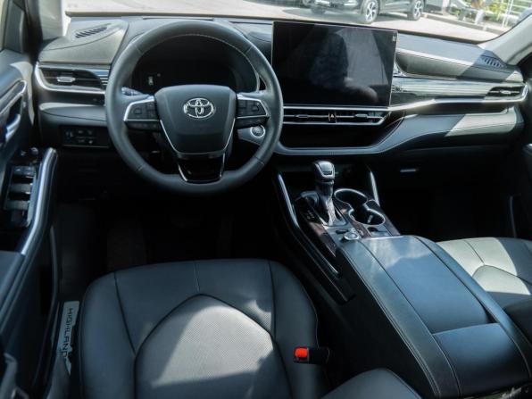 Toyota Highlander IV (XU70) с пробегом 2025 года, цена 5 450 000 рублей, 127 км, внедорожник, Автокод Объявления