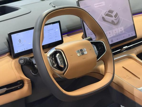 Geely EX5 Гибрид с пробегом 2026 года, цена 3 399 000 рублей, 11911 км, внедорожник, Автокод Объявления
