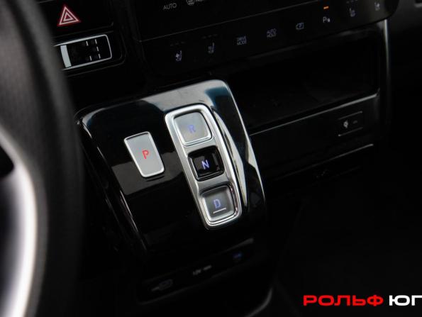Hyundai Staria I с пробегом 2024 года, цена 4 428 000 рублей, 66783 км, минивэн, Автокод Объявления